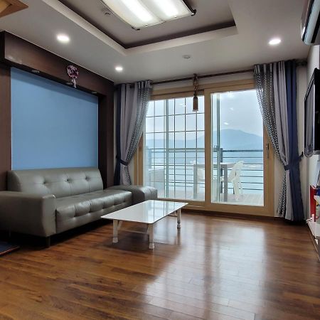 Oneday In Geoje Villa Ngoại thất bức ảnh